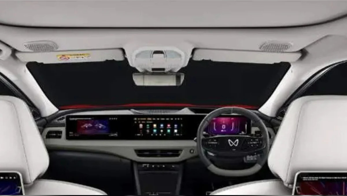 Mahindra XUV700 Facelift