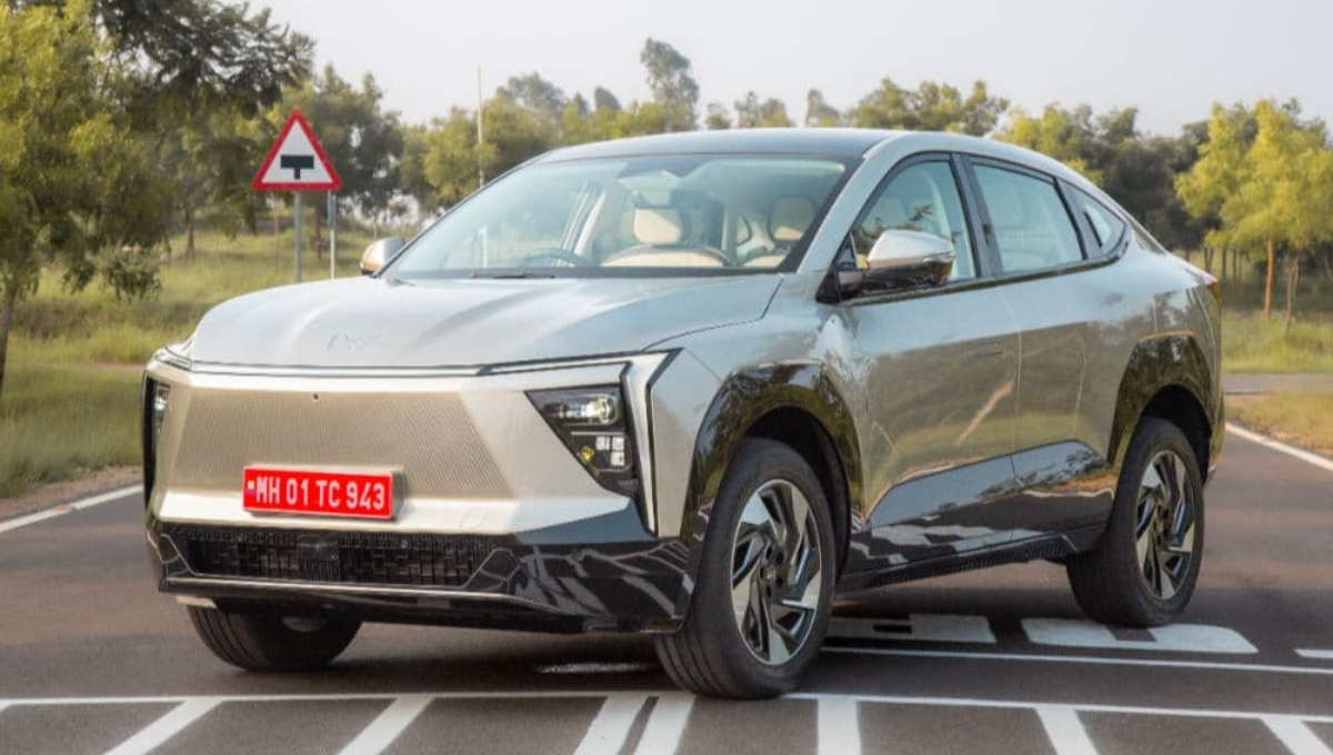 Mahindra XEV 9e कूपे SUV रोड ट्रिप