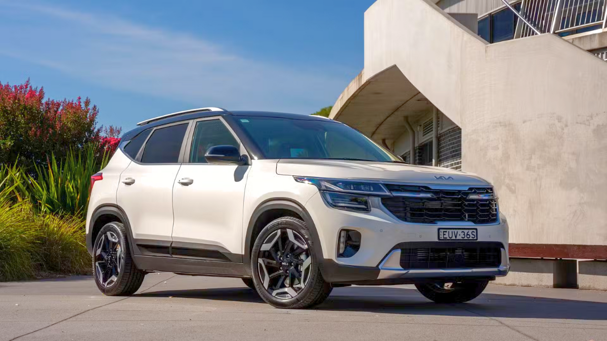 New Kia Seltos 2026 SUV का नया लुक, पैनोरमिक सनरूफ और ADAS फीचर्स के साथ
